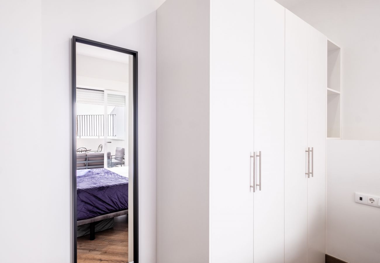 Apartamento en Valencia - 🧿Beautiful Suite with Private Terrace🧿
