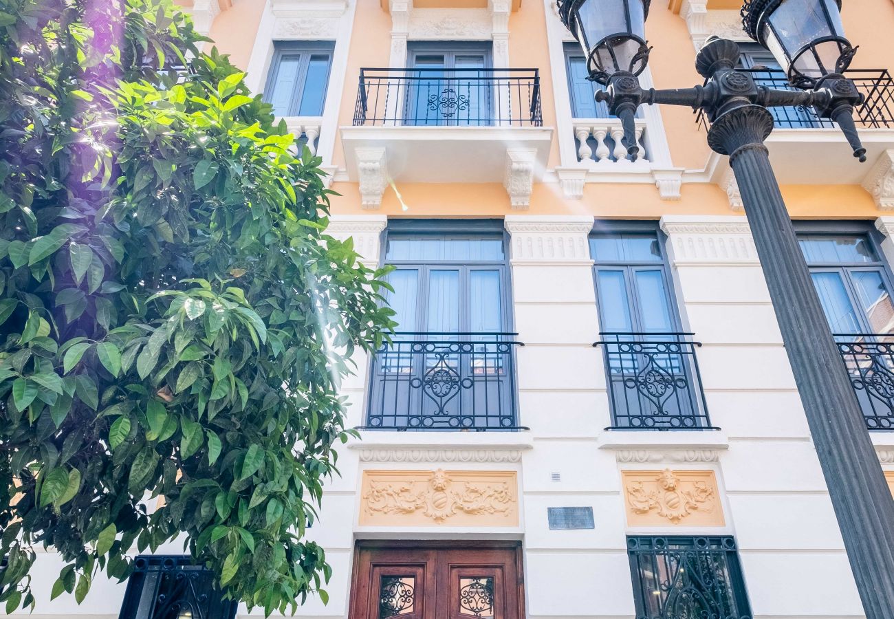 Apartamento en Valencia - 🌜Quality Apartment with Homely Decor🌛