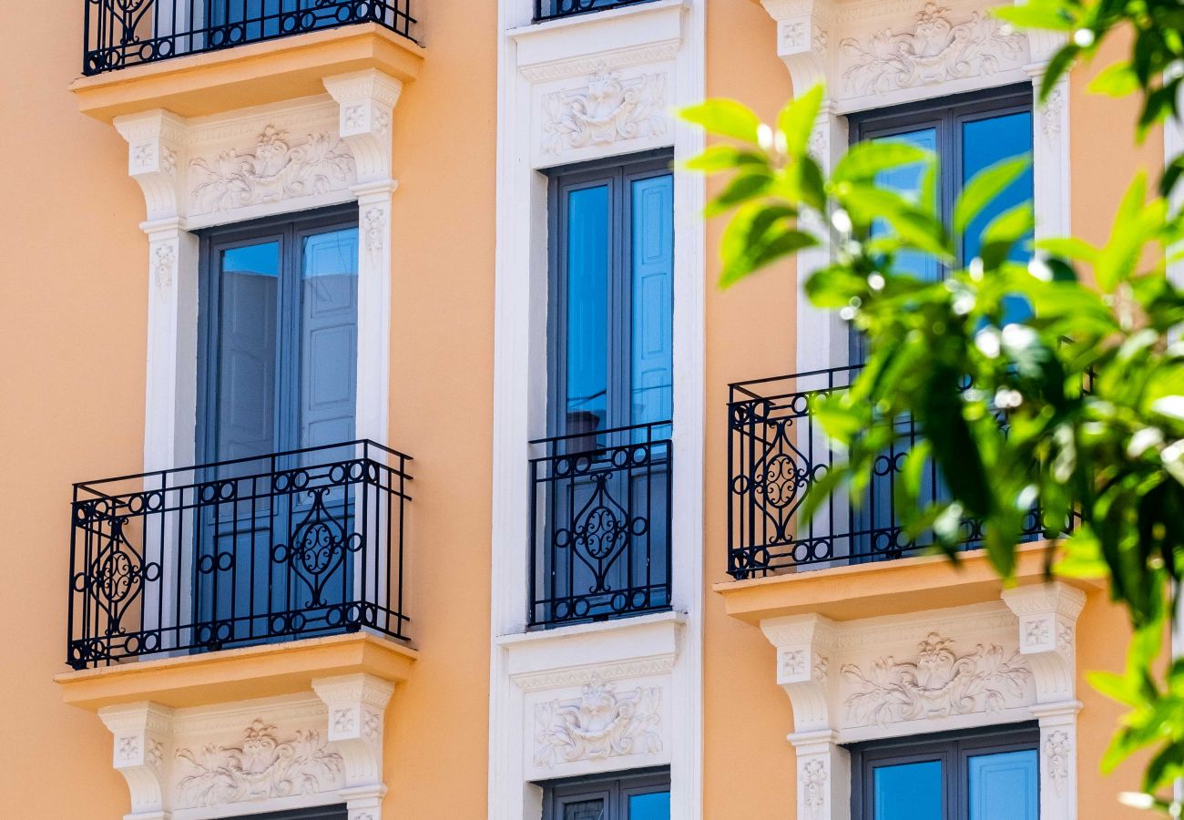 Appartamento a Valencia / València - 🧿Beautiful Suite with Private Terrace🧿