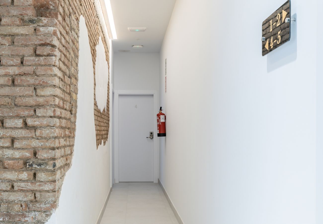 Aparthotel in Valencia / València - ꕥ Chic & Comfortable Apartment/ Private Terrace ꕥ