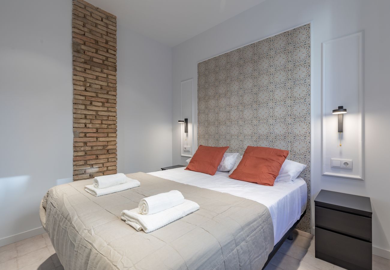 Aparthotel in Valencia / València - ❈Clean & Tranquil Apartment close to City Centre❈